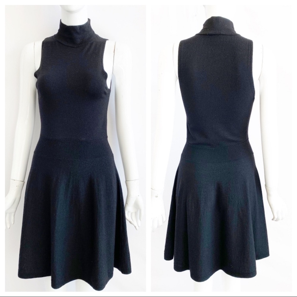 THEORY Black TURTLE NECK SWEATER DRESS SZ Small.